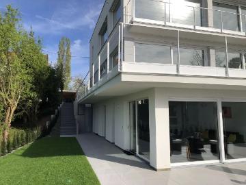 Newly built furnished 2 room flat with a view of the Swabian Alb