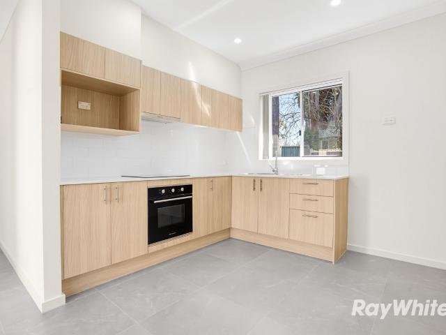 NEWLY BUILT GRANNY FLAT