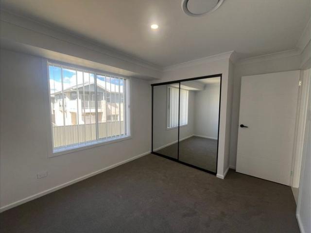 Newly Built Hibbard Home in Grafton