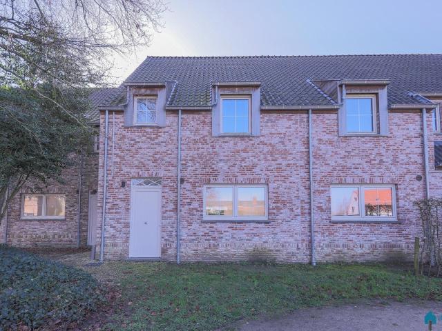 Newly built home with a garden and parking space