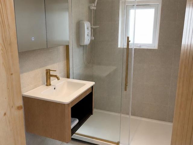 Newly Built Modern Studio to Rent – New Malden