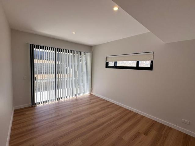 Newly Built Modern Town House Located in the New Estate