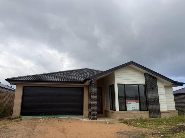 Newly Built Spacious 5 Bedroom Home
