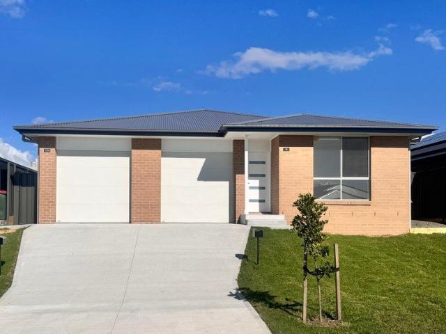 Newly Completed 4 Bedroom Home Ducted Air Con, Alfresco & Garage, Solar