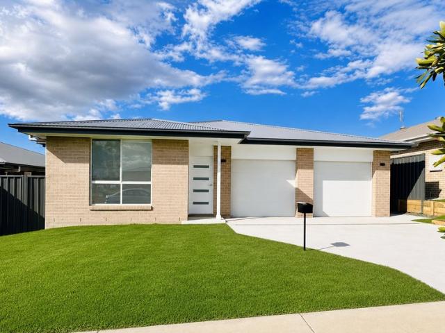Newly Completed 4 Bedroom Home Ducted Air Con, Alfresco & Garage