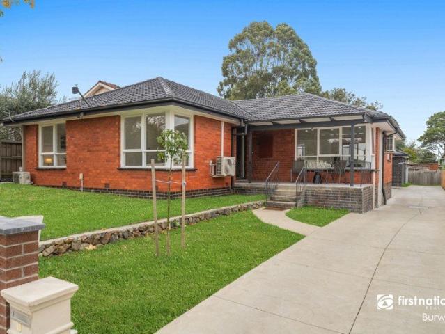 Newly Furbished Family Home Within Box Hill High School Catchment BHSC