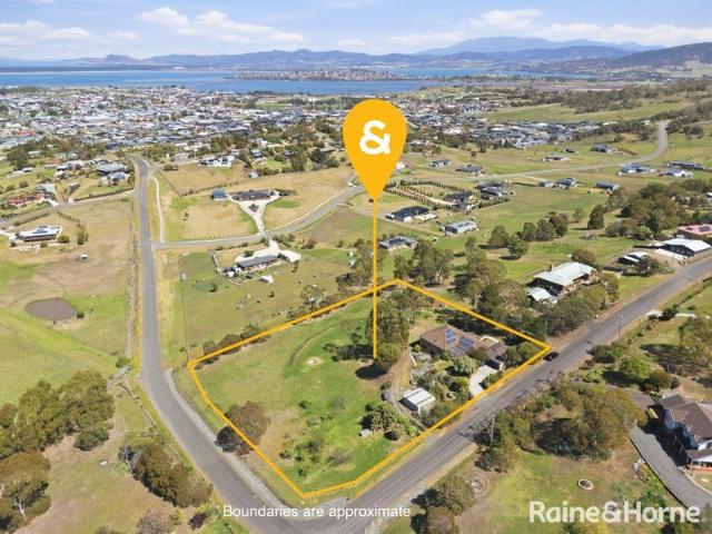 Newly Furbished Seven Bedroom Home With Sweeping Water And Valley Views. A Great Place To Call Home