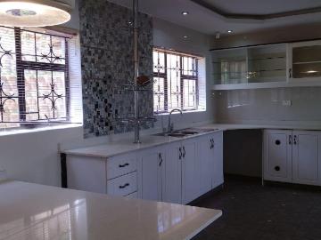 Newly Painted 4 Bedroom, 4 Bathroom House For Rent