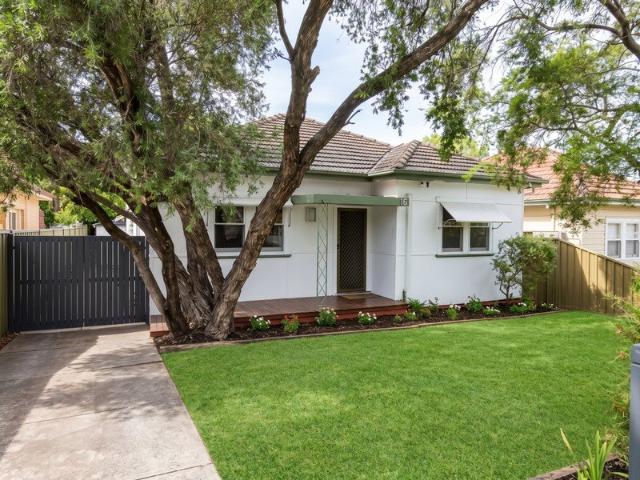 Newly Renovated 3 Bedroom Home in Prime Location!