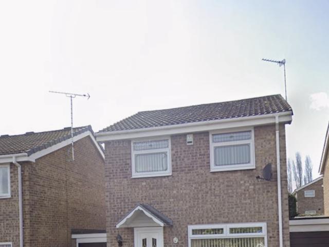 Newly Renovated 3 Bedroom Home in Quiet Residential Area