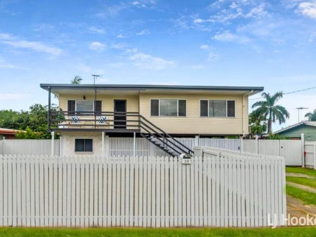 Newly Renovated 3 Bedroom Home with Teenage Retreat $570 per week