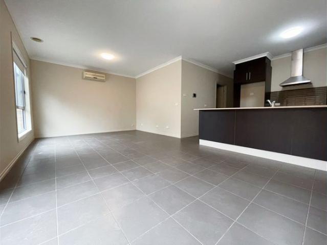 Newly Renovated 3 Bedroom Rental in Point Cook!