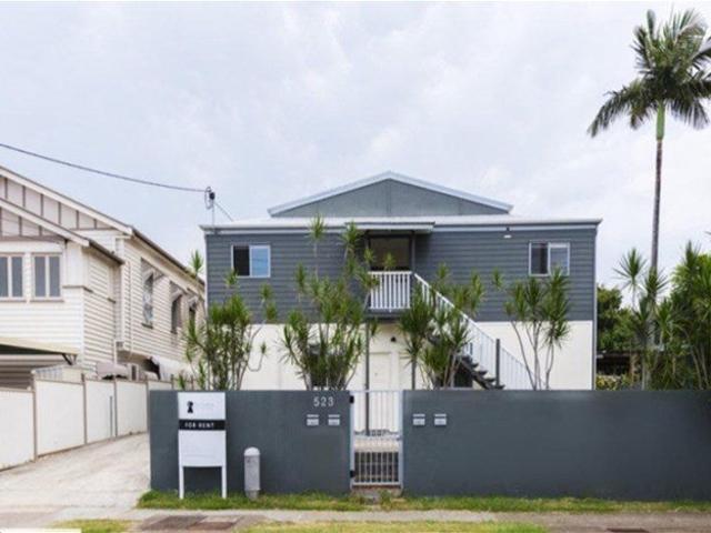 Newly Renovated 3 Bedroom Unit Great location and close to all amenities