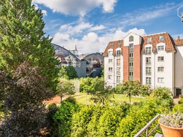 Newly renovated 3 BR Altbau flat near lakeside 20 mins to town, Berlin Amsterdam Apartments for Rent
