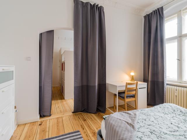 Newly renovated 11 minutes from Alexander Platz