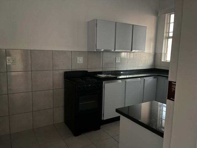Newly Renovated 1 Bedroom Apartment To Rent in Olympia Court
