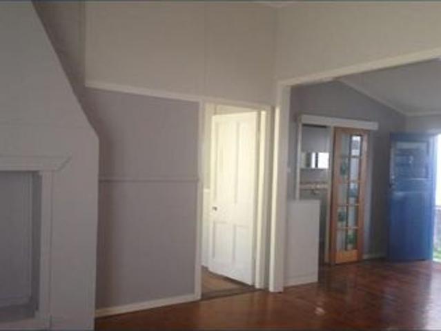 Newly Renovated 1 bedroom Unit on the waters edge