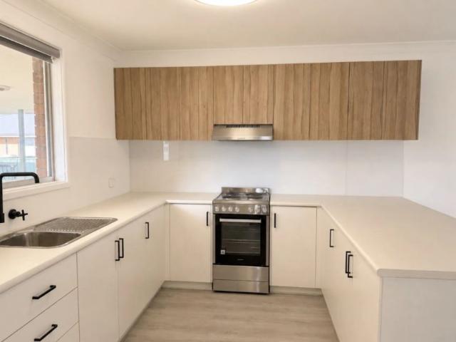 Newly Renovated | 2 Bed 1 Bath 1 Car