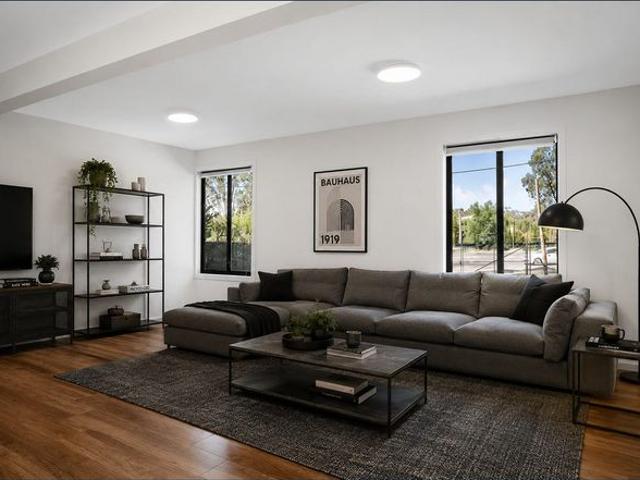 Newly Renovated 2 Bedroom Home Available Now!