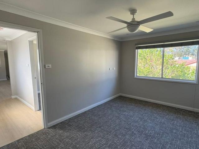 Newly Renovated 2 Bedroom Unit