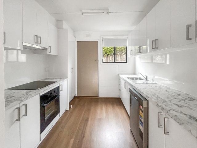 NEWLY RENOVATED 2 BEDROOM UNIT
