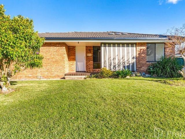 Newly Renovated 2 Bedroom Villa Prime Location Near One Mile Beach