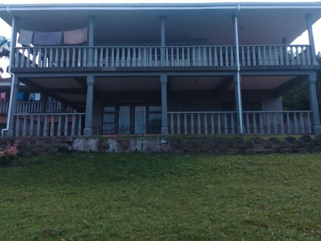 Newly Renovated 2 Bedroom, 2 Bathroom Apartment To Rent!