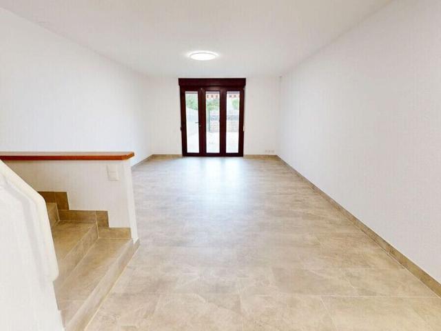 Newly renovated 4.5 room terraced house with garden in Kriegstetten – available now