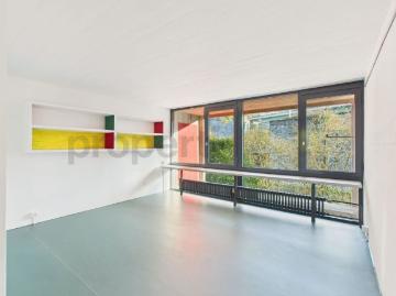 Newly renovated 5.5 room elegant duplex apartment with ideal location in Wünnewil Flamatt