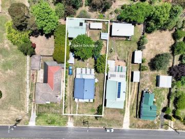 Newly Renovated Cottage with the Bonus of a Granny Flat