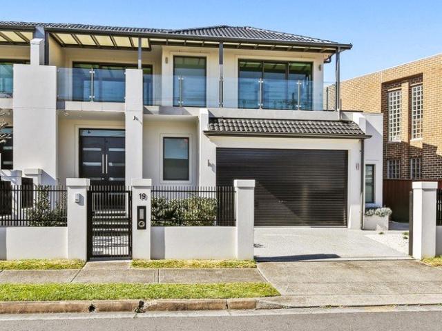 Newly Renovated Coastal Duplex in a Prime Little Bay Location