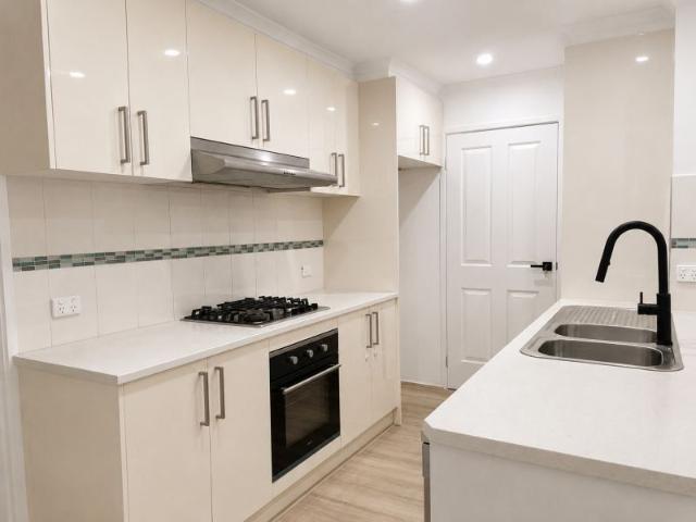 Newly renovated and Comfort in Craigieburn