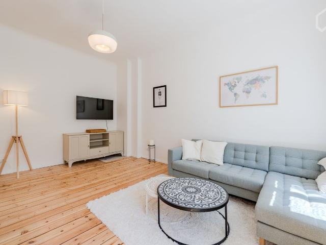Newly renovated and fully furnished apartment in the sought after Sprengelkiez, one of the city's most beautiful and trendiest districts Berlin Amsterdam Apartments for Rent