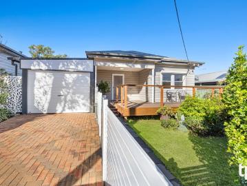Newly Renovated and Low Maintenance Home in Booming Suburb