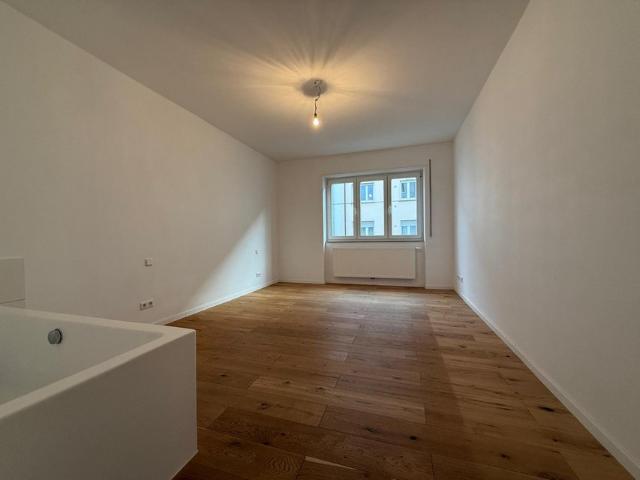 NEWLY RENOVATED APARTMENT NEAR THE CITY CENTER OF STUTTGART