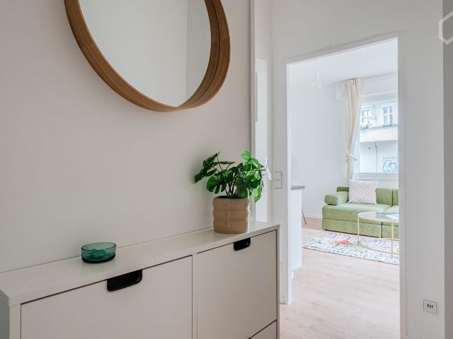 Newly renovated apartment in Kreuzkölln right by the canal, Berlin Amsterdam Apartments for Rent