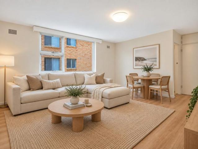 Newly Renovated Apartment in Prime Collaroy Location