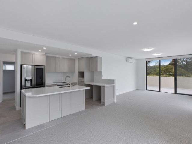 Newly Renovated Apartment with Large Sundrenched Balcony