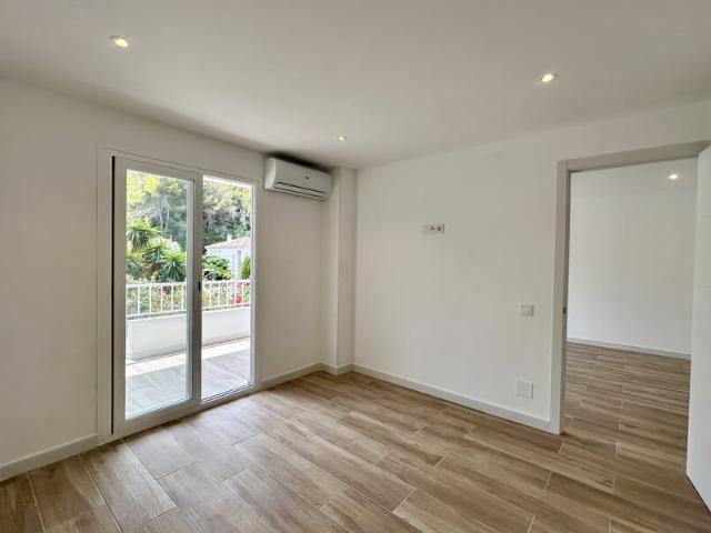 Newly renovated apartment with private garden in San Agustin