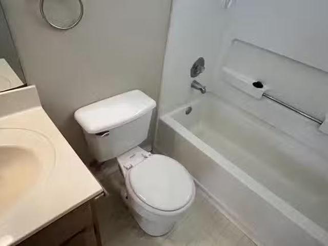 Newly Renovated Baltimore Townhouse High Quality Finishes • S.