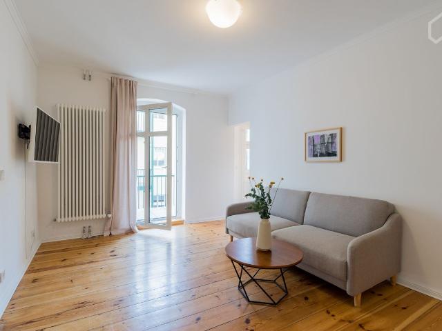Newly renovated dream apartment in the middle of Charlottenburg!, Berlin Amsterdam Apartments for Rent