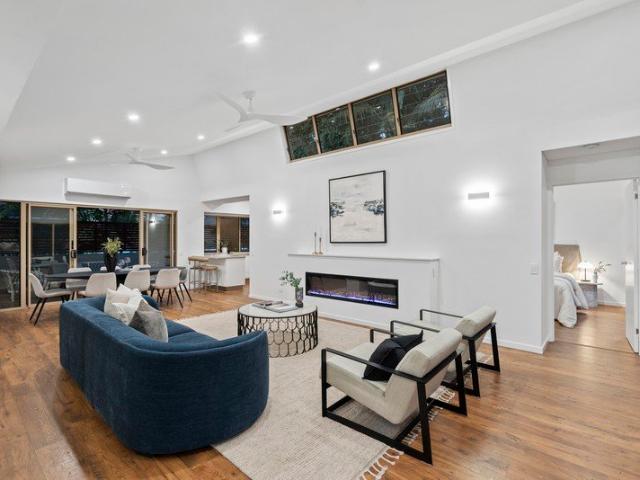 Newly Renovated Dual Living Opportunity!
