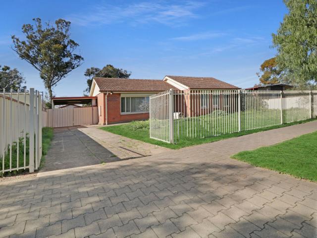 NEWLY RENOVATED FAMILY HOME