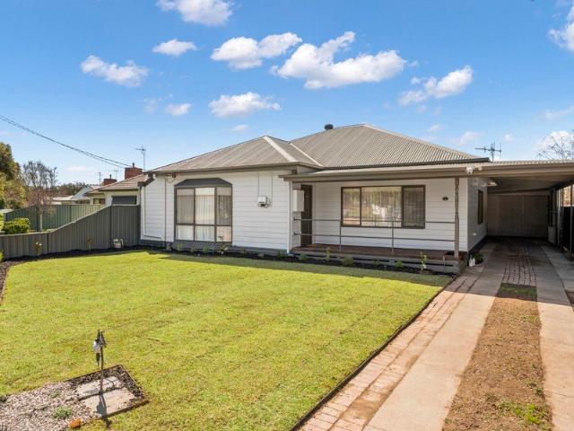 Newly Renovated Family Living with Space to Enjoy