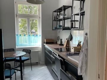 Newly renovated, fashionable, cozy and sunny close to center /main train station, Leipzig Amsterdam Apartments for Rent