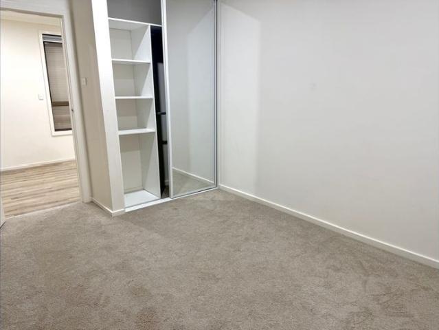 Newly renovated five bedroom home on the huge lot of land in St, Albans