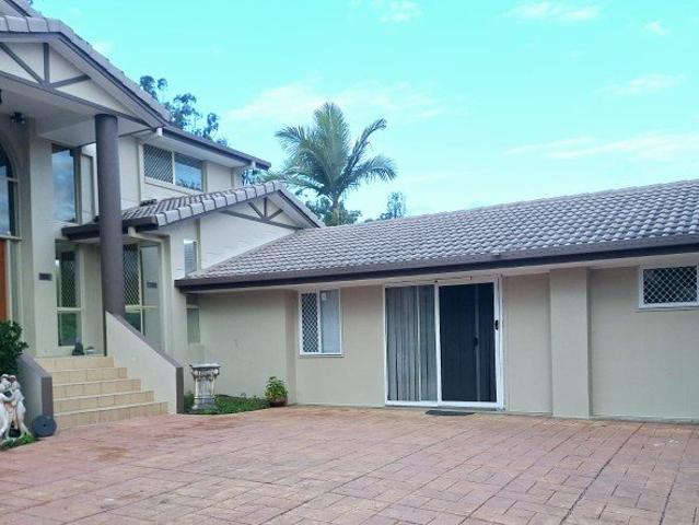 Newly renovated flat for rent