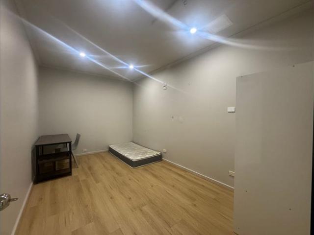 Newly Renovated & Fully Furnished 2 Bedroom Home in Prime Location – Move In Ready