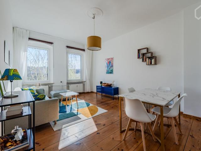 Newly Renovated & Furnished – Stylish and Bright 2 Room Apartment in Trendy Neukölln, Berlin Amsterdam Apartments for Rent