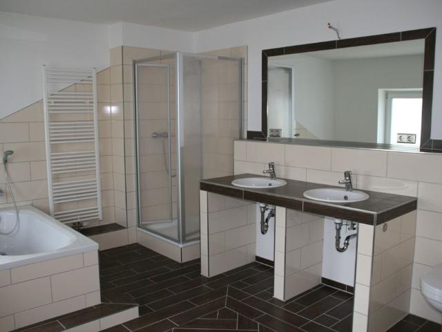 newly renovated house in Bremen, Bremen Amsterdam Apartments for Rent